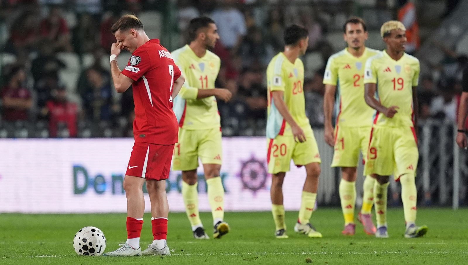 a milli takim 60 yil sonra bir ilki yasaditarih 6 0la tekerrur etti 2H54b2qT