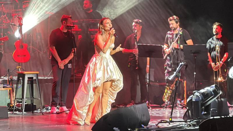 sevval sam ozel repertuvariyla harbiyede 1be58xbu