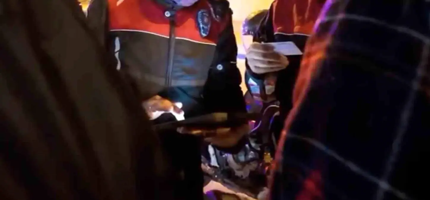 canakkalede polis denetimleri 30 sahis yakalandi narkotik ve silah ele gecirildi XFbMvnjb.jpg