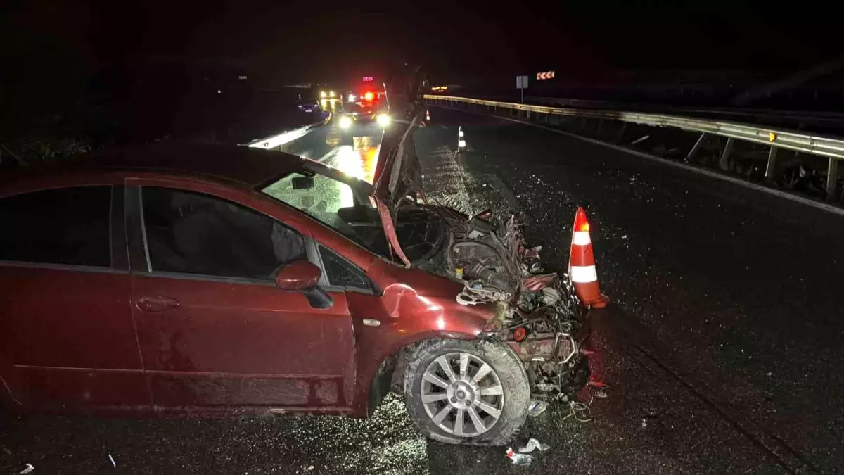 duzcede otomobil bariyerlere carpti 1 yarali cLxBUxtQ.jpg