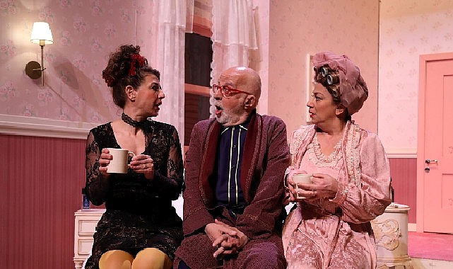 sehrin tiyatrosu yatak odasi komedisi oyunuyla maltepede 3kjQNFBy.jpg