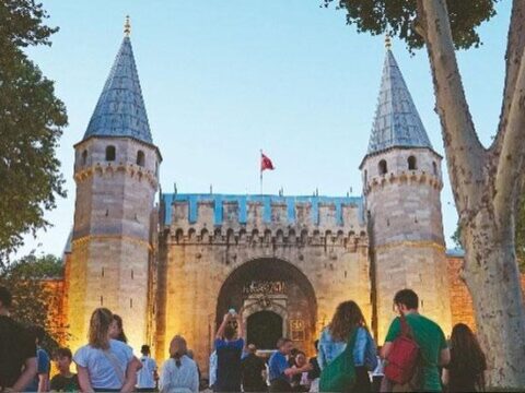 Topkapı Sarayı’nda gece ziyaretleri başlıyor