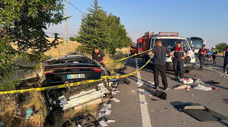 Aci yolculuk almanyadan gelen ailenin otomobili takla atti 3 olu A1O69zhY